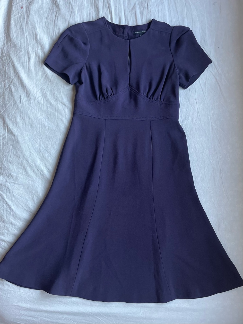 navy short-sleeve midi dress